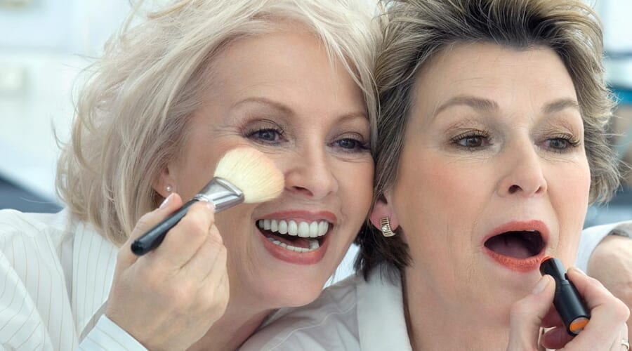 Helen Mirren’s MUA Reveals Her 9 Best Tips for Wearing Makeup Over 50